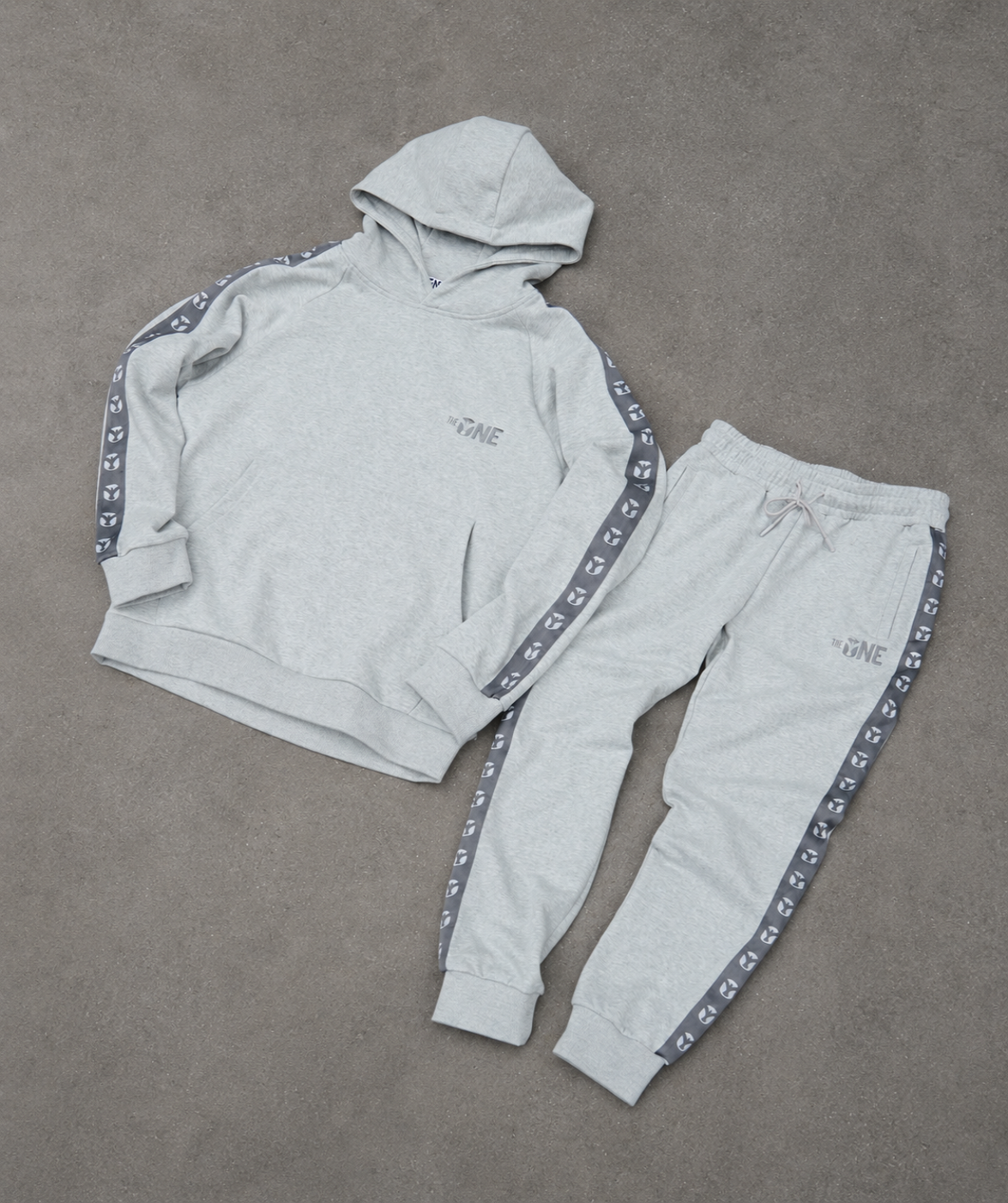 The Legacy Set — Frost Grey
